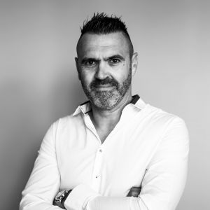 Avatar logo | LUDOVIC IMBAUD |
                                                         Montluçon |
                                                          |
                                                         Photographe visite virtuelle 360° 3D