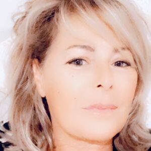 Avatar logo | Virginie Tozzi |
                                                         Saint-Estève |
                                                          |
                                                         Photographe visite virtuelle 360° 3D