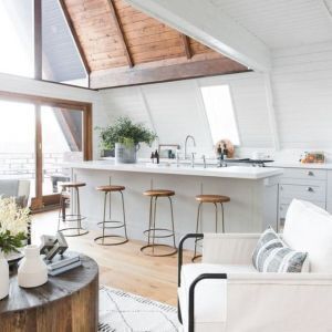 Avatar logo | Juliette Gervais | Paris France | 360 3D VR tours