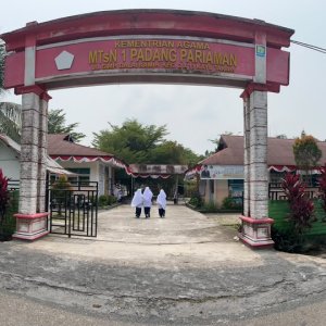 Avatar logo | Sarpras mtsn1pp |
                                                         Indonesia |
                                                          |
                                                         360° 3D virtual tour photographer