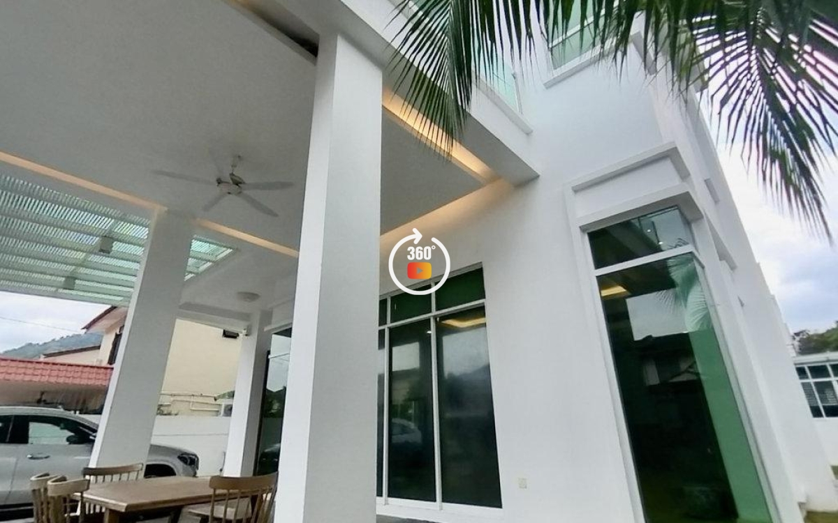 Charming Three-Storey Bungalow @ Desa Ria | Steps from Pocket Park ...