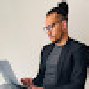 Avatar logo | Mickael |
                                                         Entraigues-sur-la-Sorgue |
                                                          |
                                                         Photographe visite virtuelle 360° 3D